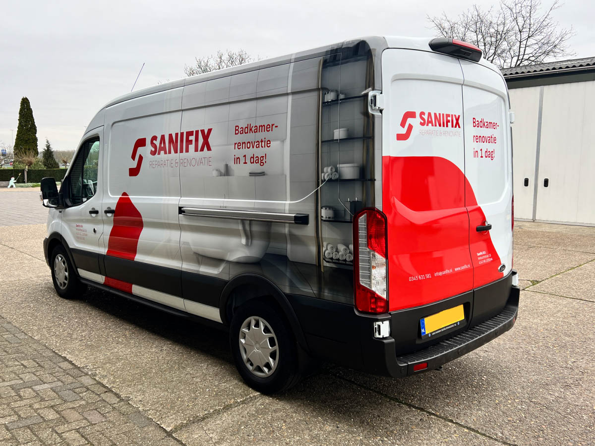 Sanifix Leerdam Ford Transit belettering Daisy reclame1